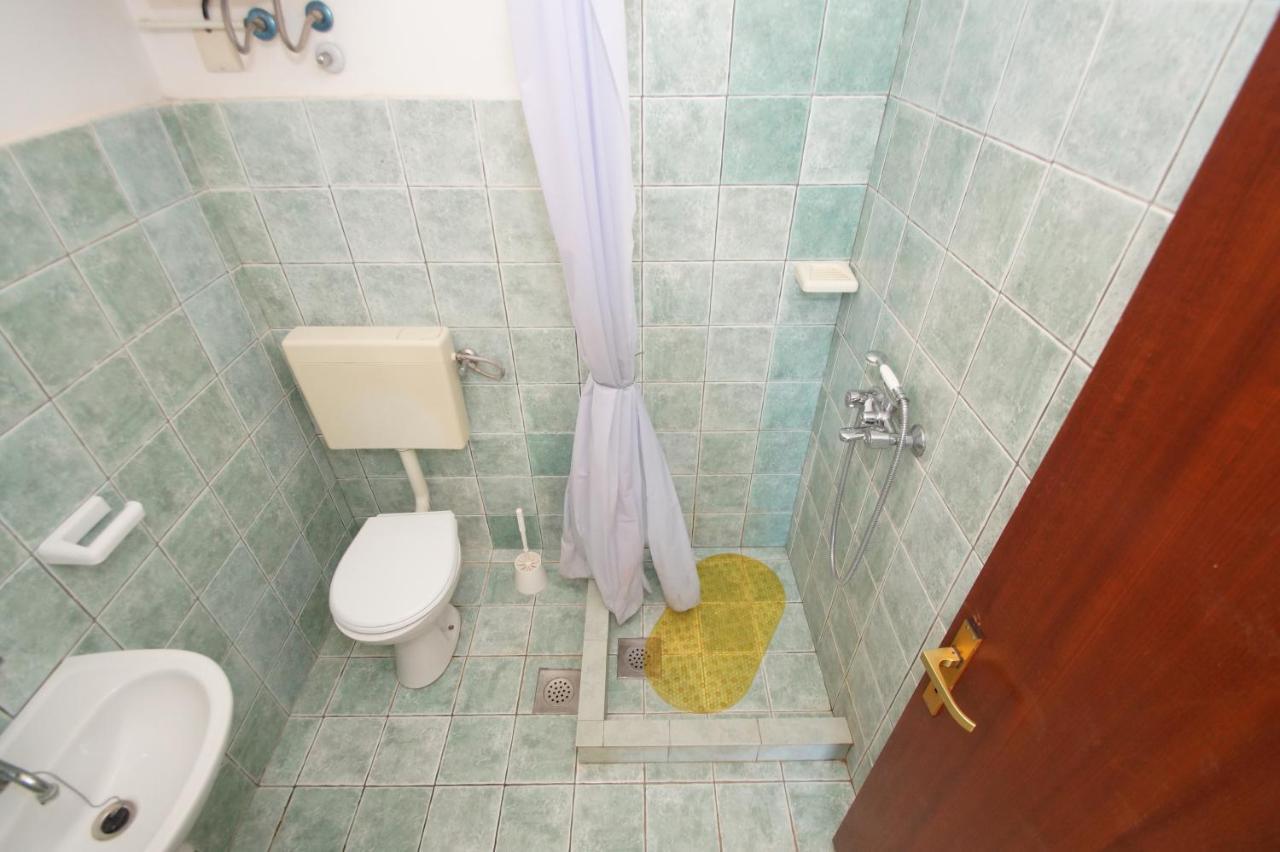 Apartments By The Sea Zavalatica, Korcula - 247 Exterior photo