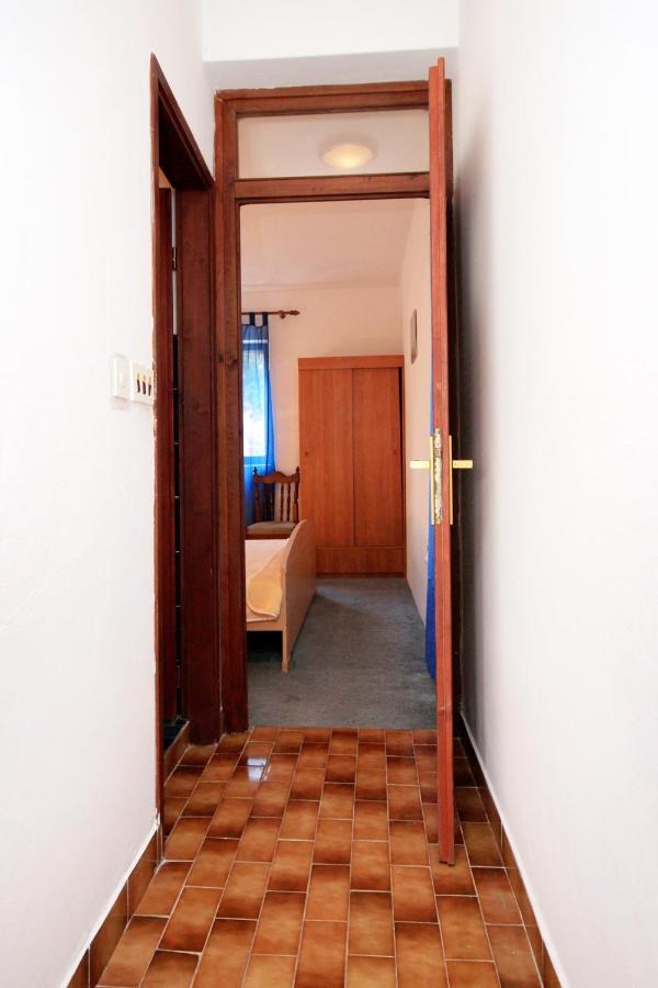 Apartments By The Sea Zavalatica, Korcula - 247 Exterior photo